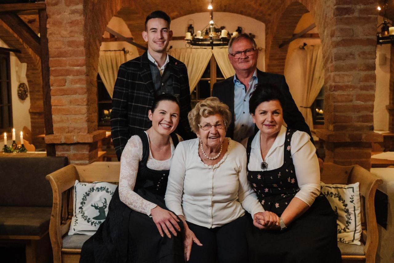 Weinrefugium Brolli Hotel Гамлиц Екстериор снимка