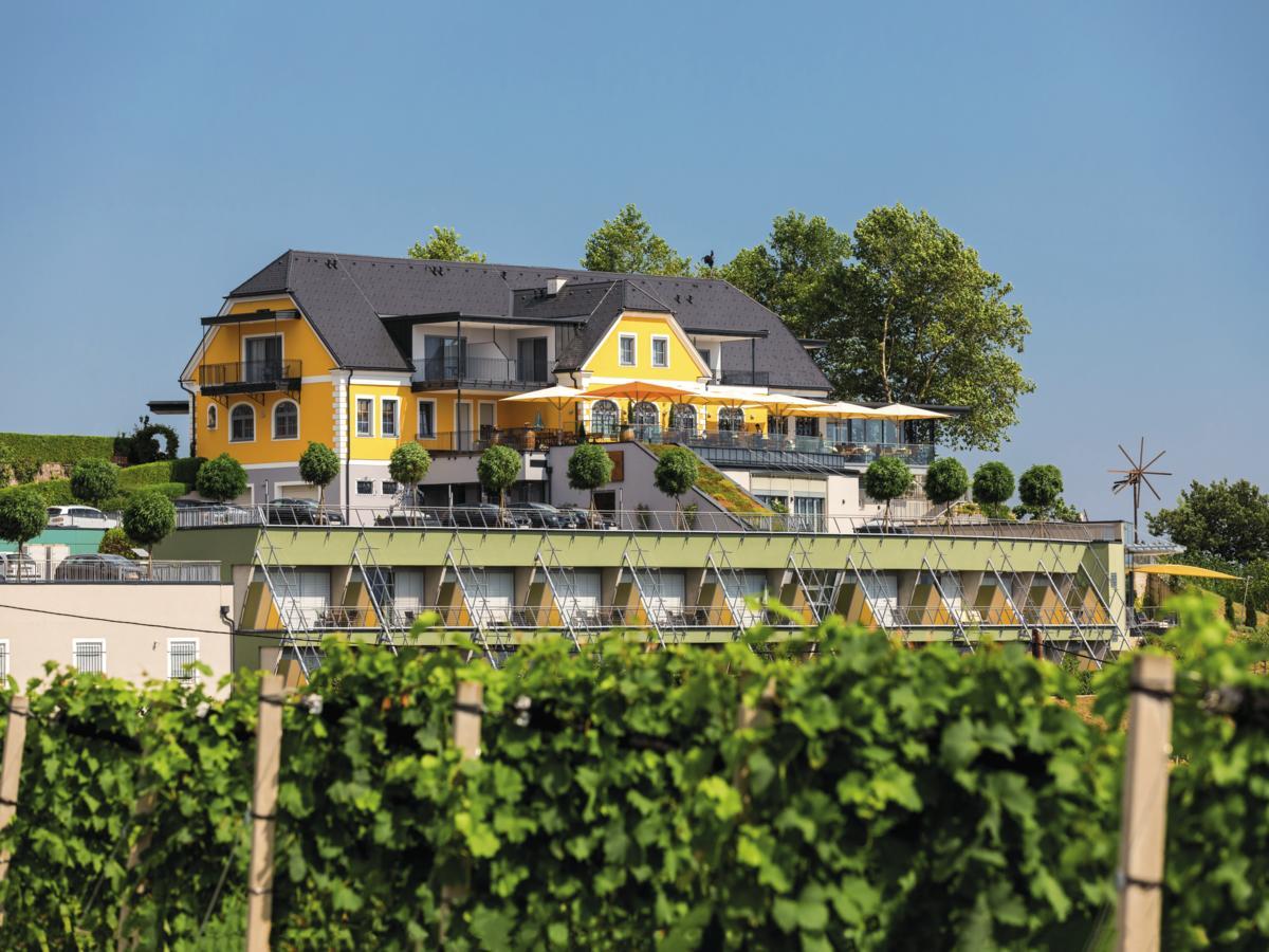 Weinrefugium Brolli Hotel Гамлиц Екстериор снимка