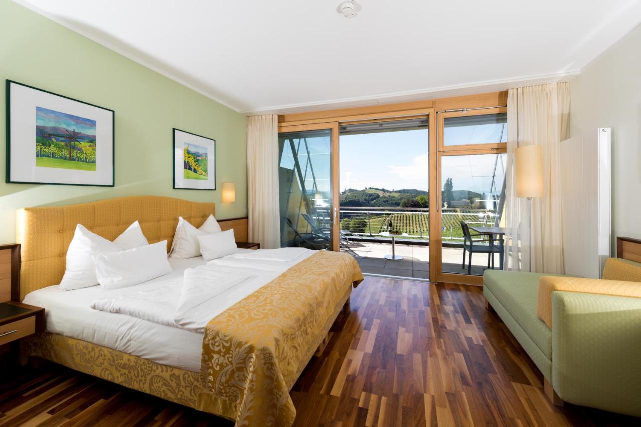 Weinrefugium Brolli Hotel Гамлиц Екстериор снимка